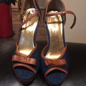 Blue jeans Sandals